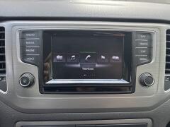 Volkswagen-Golf Sportsvan-21